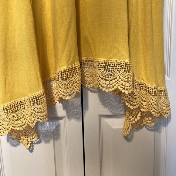 BNWOT Med. Mustard 3/4 sleeve lace long cardigan duster. - Picture 6 of 6